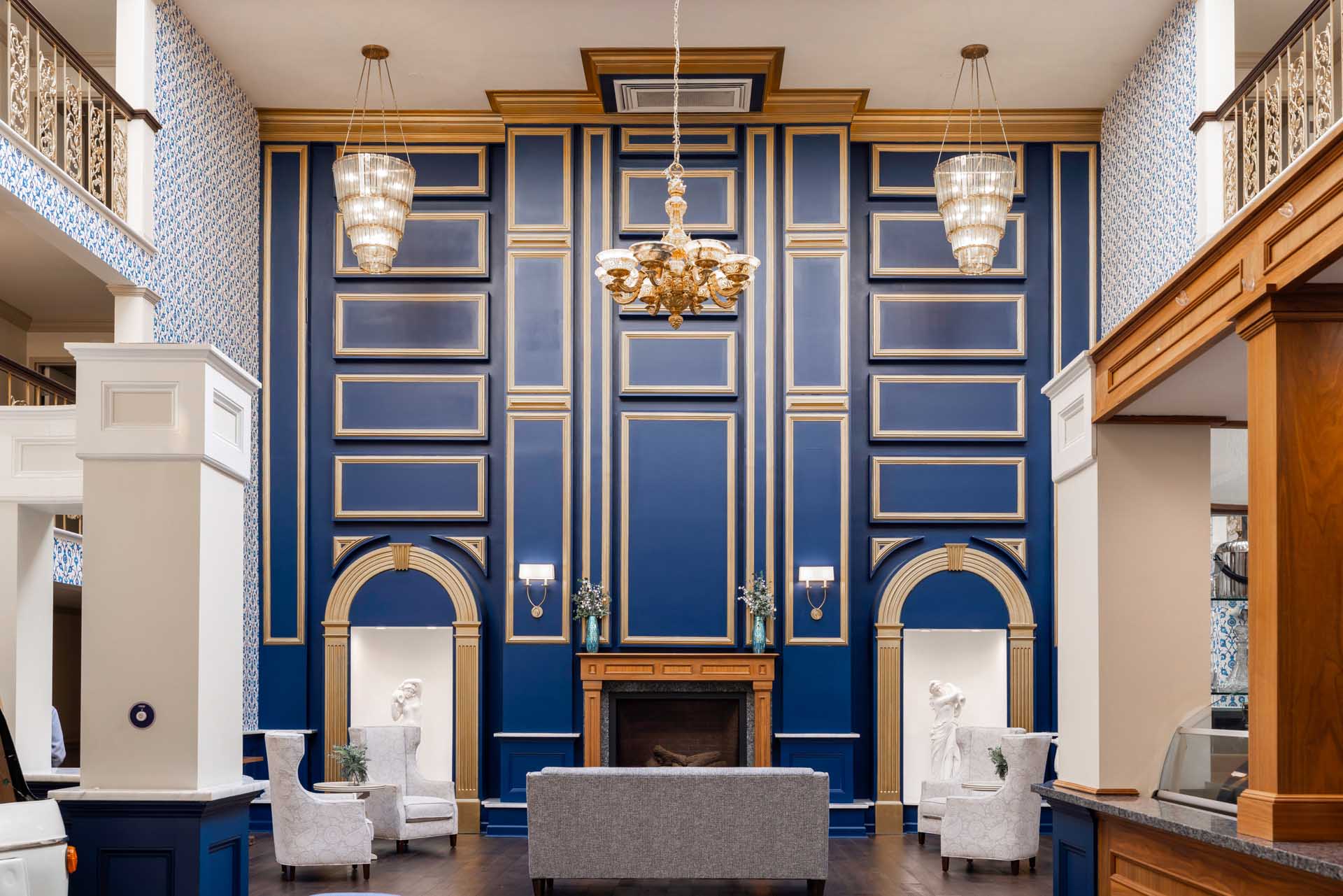 Grand dining room at Legacy Heights